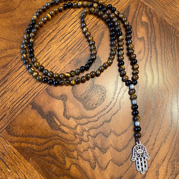 Stylish Handmade Beaded Necklace - Picture 4 of 11